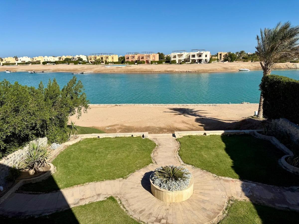 Villa Picturesque 3br Villa- Free Lagoon Access Elgouna Hurghada
